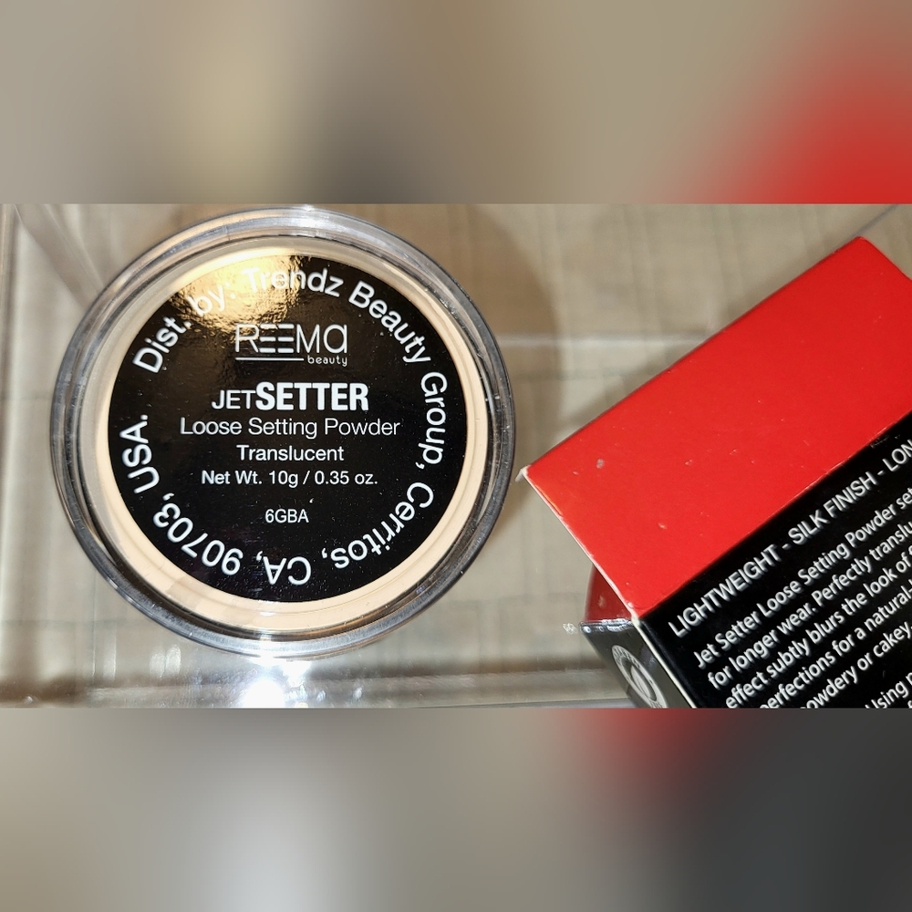 Reema Jet Setter Loose Setting Powder - Translucent - Picture 3 of 3